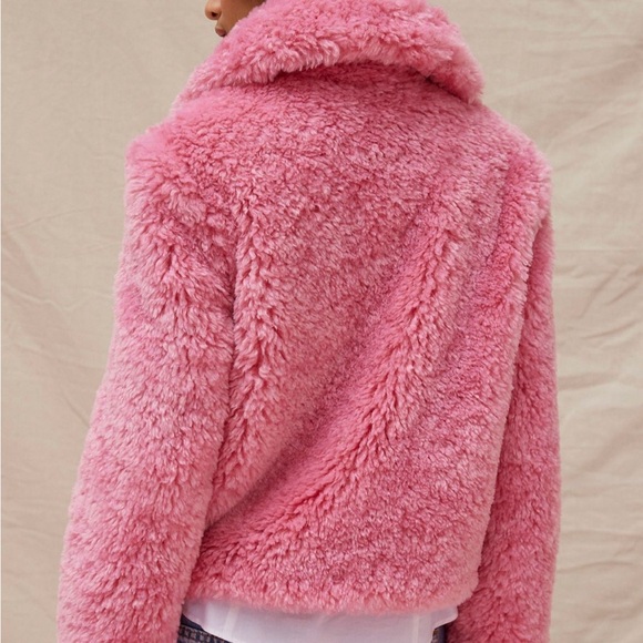 Kimchi Blue UO Olive Faux Fur Coat - Picture 4 of 5